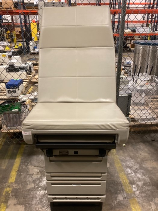 (1) Midmark 404-005 Exam Bed for sale