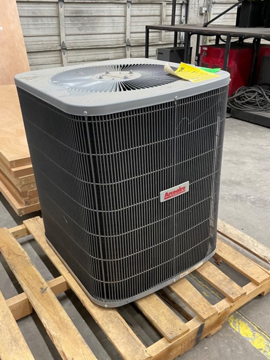 Arcoaire Model: NHP024GKC2 Heat Pump for sale