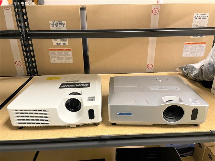 Lot of deals Projectors