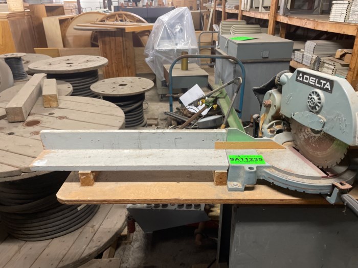 Delta Model 36 220 10 Compound Miter Saw For Sale delta-model-36-220-10-compound-miter-saw-for-sale
