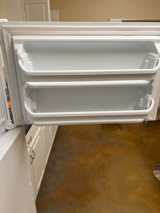 Frigidaire 18.3 Cu Ft Top Freezer Refrigerator Reviews at Laurie Davis blog