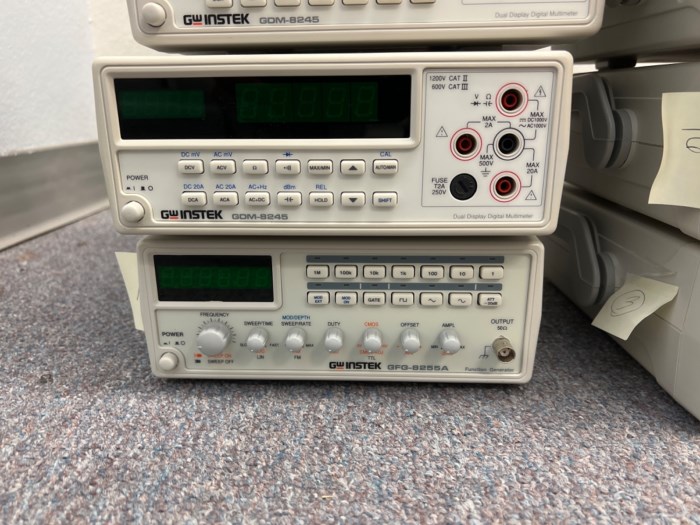 Gw Instek Gdm Dual Multimeters Lot Of For Sale