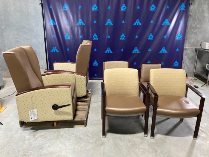 Hospital Dining Room Chairs With Arms