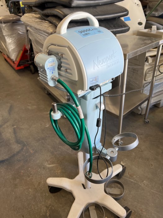 Newport medical HT70 Ventilator Plus for sale