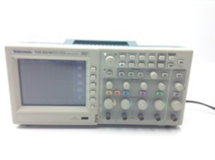 Tektronix TDS 2024B 200MHZ Digital Oscilloscope for sale