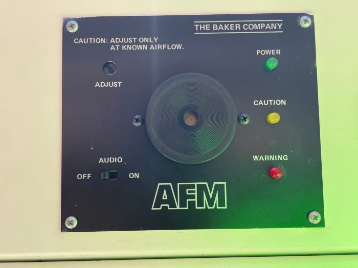 The Baker Company Model NCBB6 Biological Safety for sale