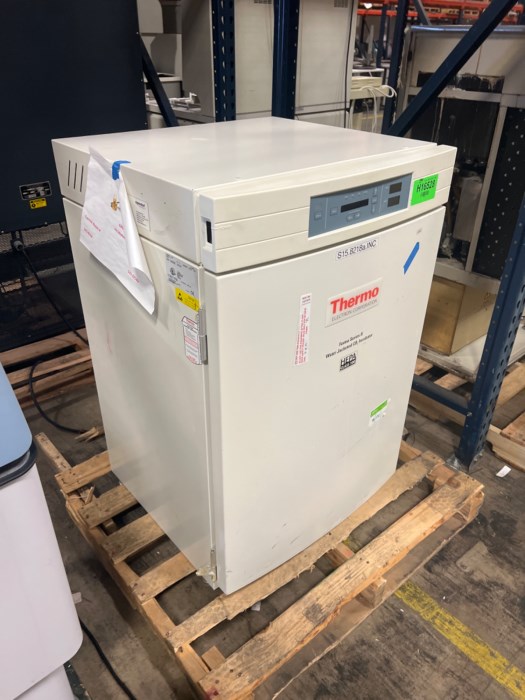 Thermo Electron Corp Forma Series Ii Water Jacketed Co Incubator For Sale